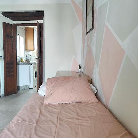 Lovely 1-Bedroom Loft With Terrace. Amazing View. Sevilla Exteriör bild