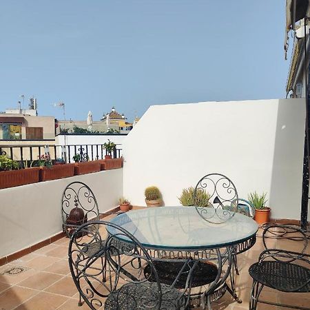 Lovely 1-Bedroom Loft With Terrace. Amazing View. Sevilla Exteriör bild