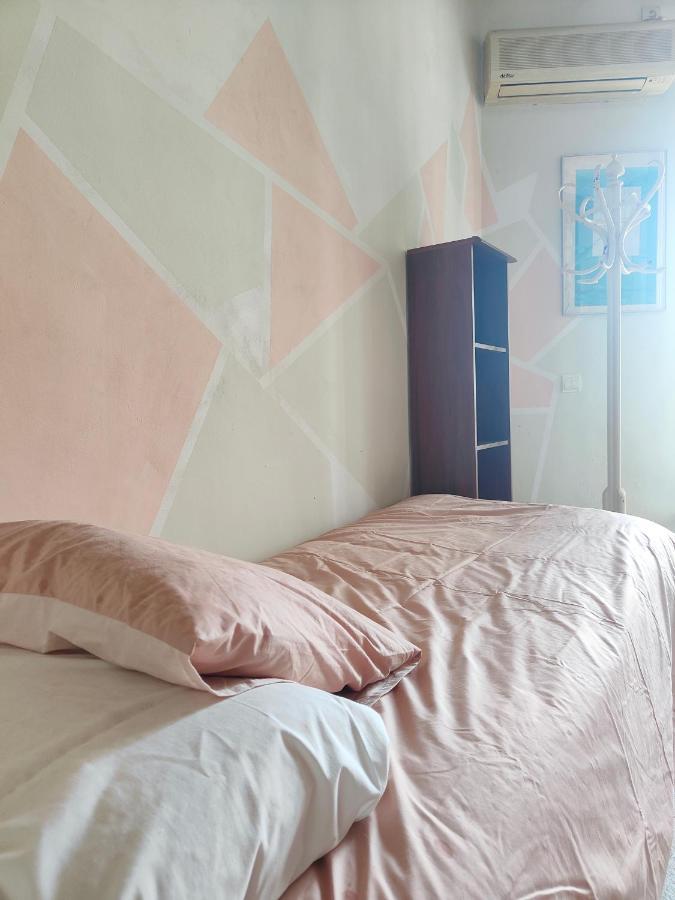 Lovely 1-Bedroom Loft With Terrace. Amazing View. Sevilla Exteriör bild